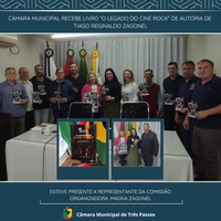 CÂMARA MUNICIPAL RECEBE LIVRO: "O LEGADO DO CINE ROCK"