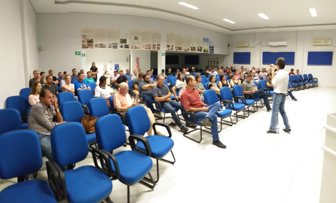 CÂMARA PRESENTE NA DEFINIÇÃO DO NOVO TRAÇADO DO PERÍMETRO URBANO DE TRÊS PASSOS