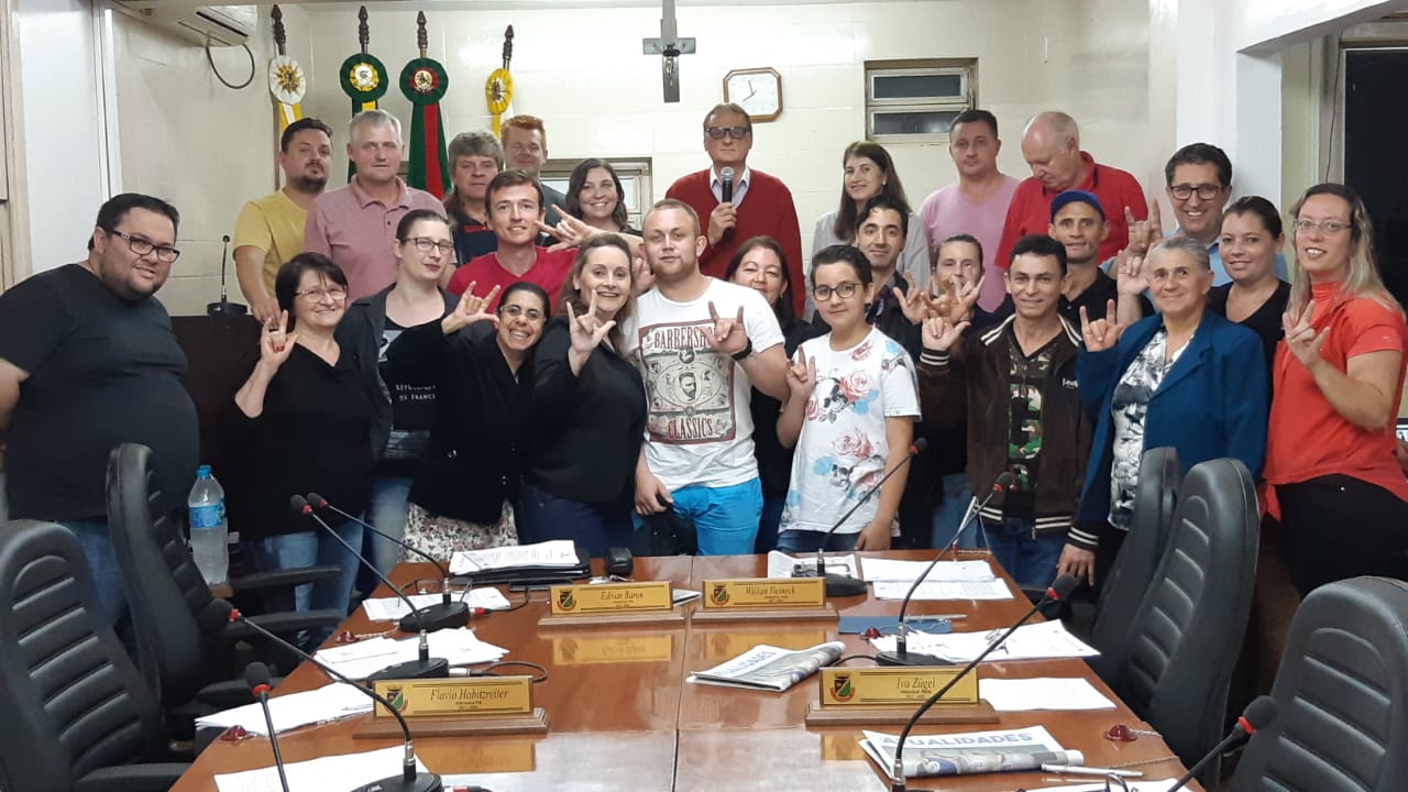 Tribuna Popular traz tema de inclusão para debate